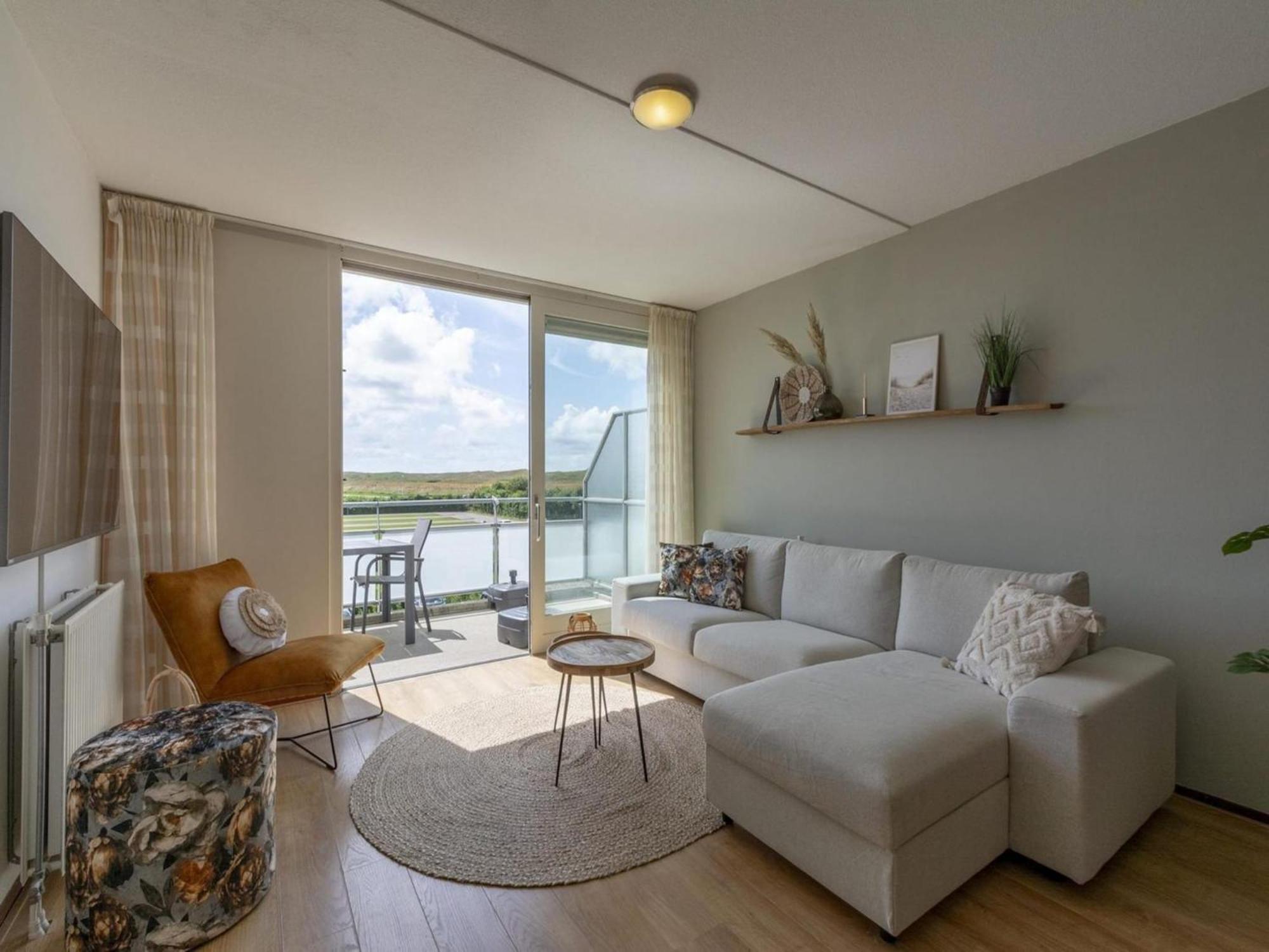 Alluring Coastal Apartment Каллантсог Екстер'єр фото